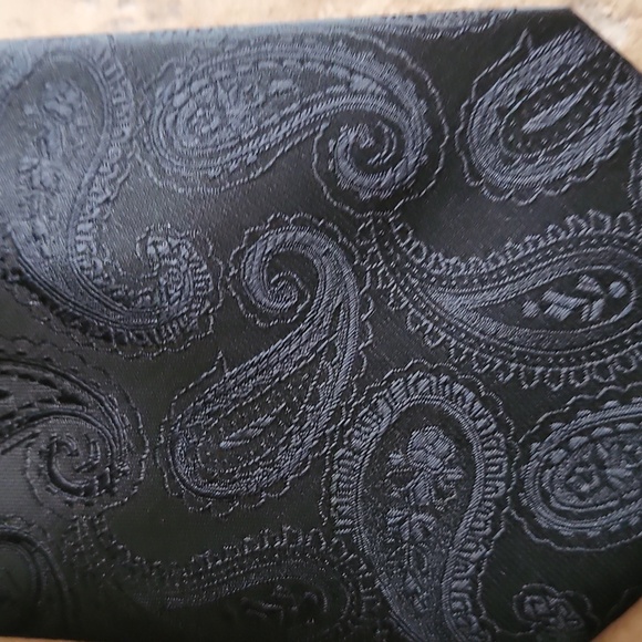 Stafford black necktie - Picture 2 of 6